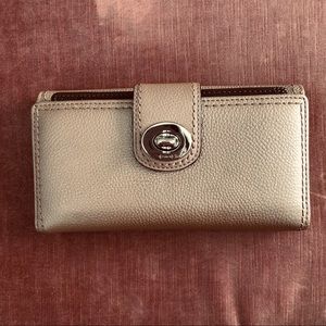 NWOT Coach Wallet Gold